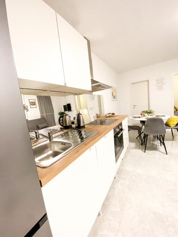 Olea Apartments Pobegi Ngoại thất bức ảnh